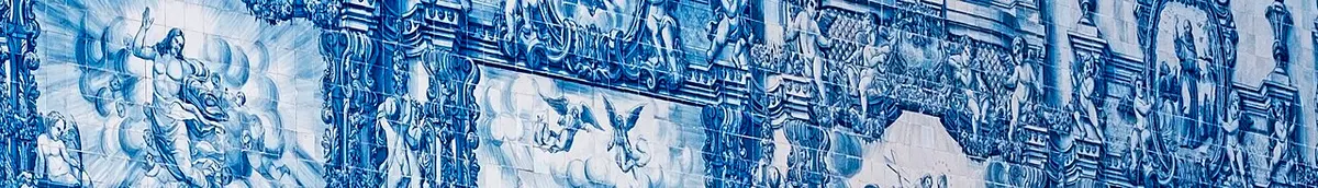 Azulejo tiles at Capela das Almas, Porto