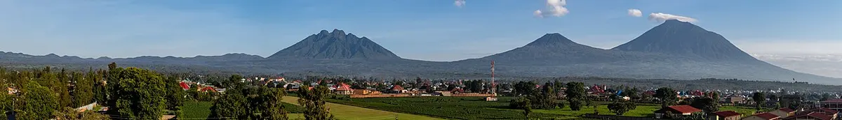 Seven Volcanoes - Musanze, Rwanda (cropped)